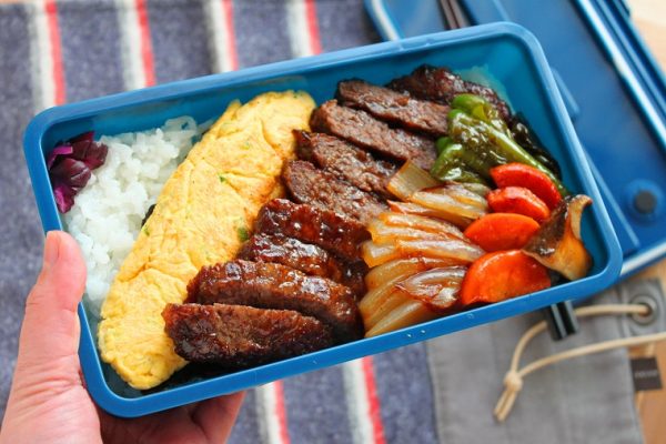 ガッツリ満足！ごはんが進む「肉が主役のお弁当」レシピ3つ