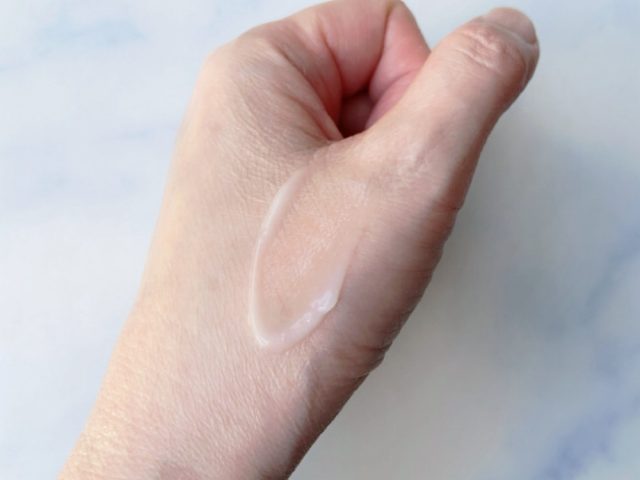 ちふれ 美白 うるおい ジェル の中身