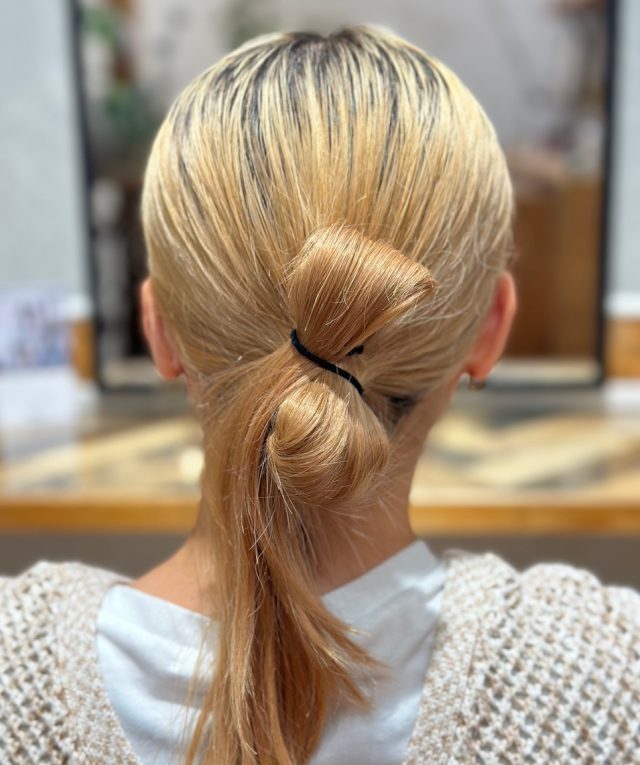 ゴム一本でできる簡単ヘアアレンジ