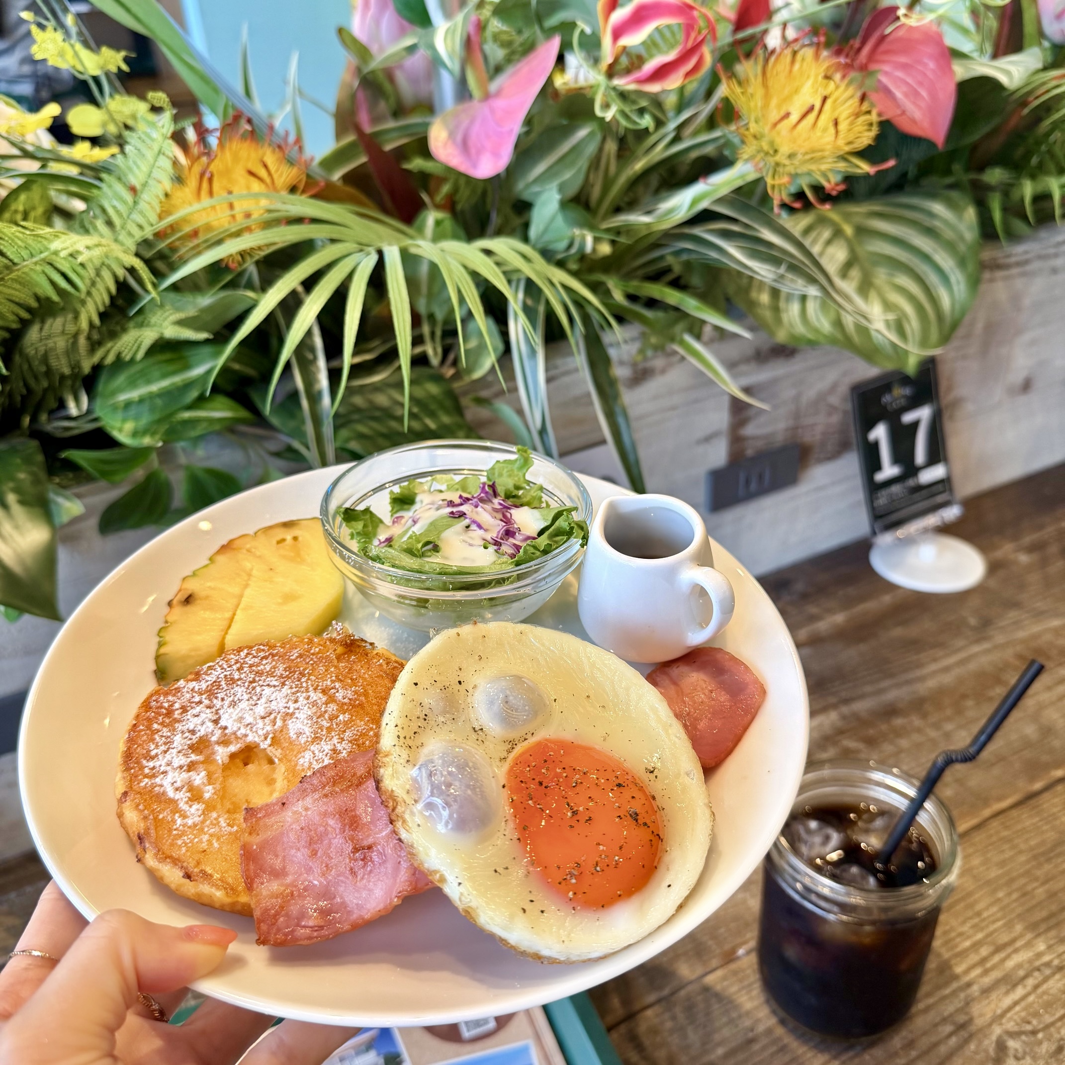 【大阪・梅田】朝からハワイ気分♪385円〜楽しめるマラサダモーニング@ALOHA CAFE Pineapple