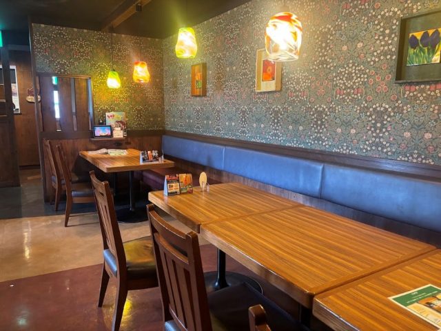びっくりドンキー店内
