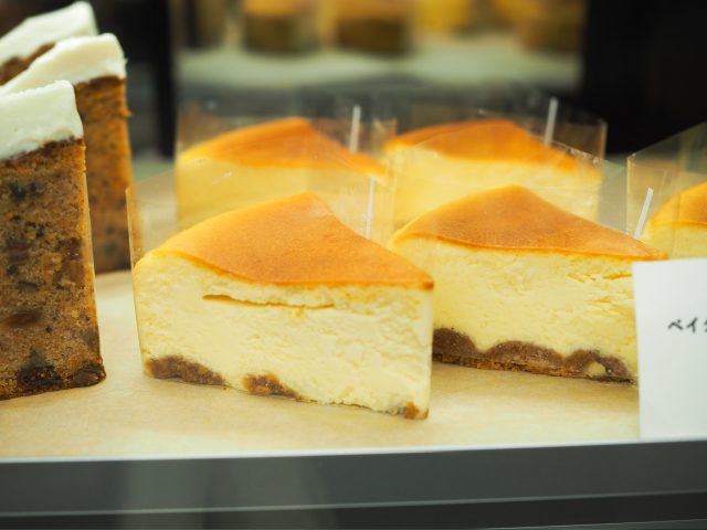 チーズケーキ