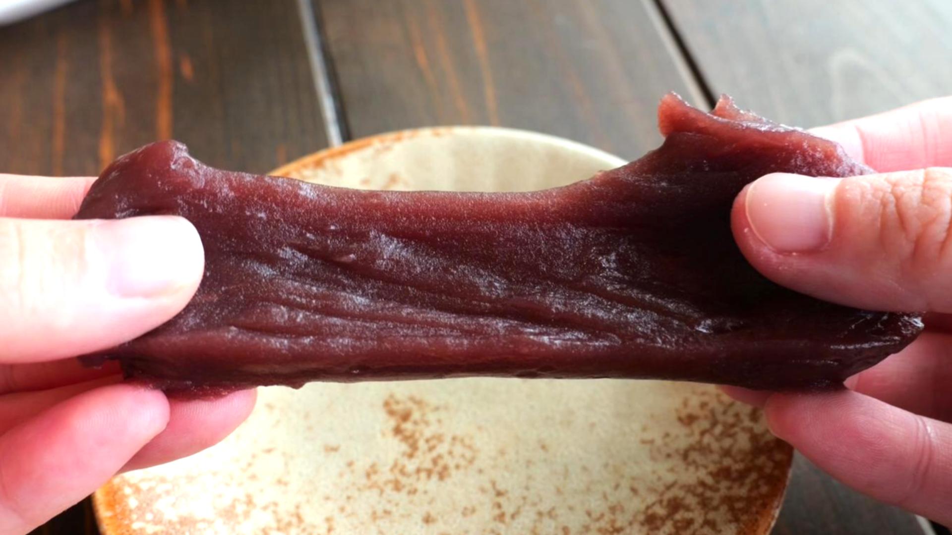 材料3つで簡単！冷やしておいしい「もちもち水ようかん」の作り方