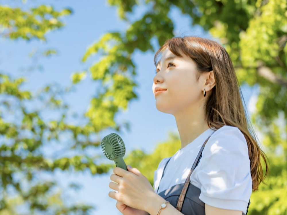 汗や皮脂で眉が消える人へ!自然な「落ちにくい眉」メイク
