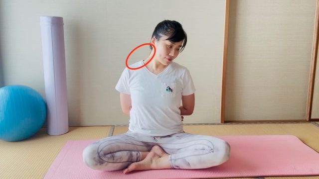 ガチガチ首のほぐし&ストレッチ