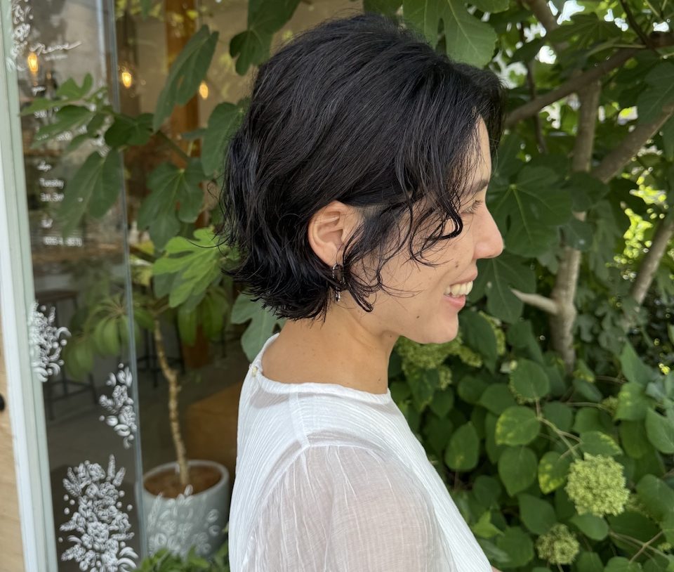 汗や湿気で巻き髪が取れる人へ！夏におすすめの「パーマヘア」