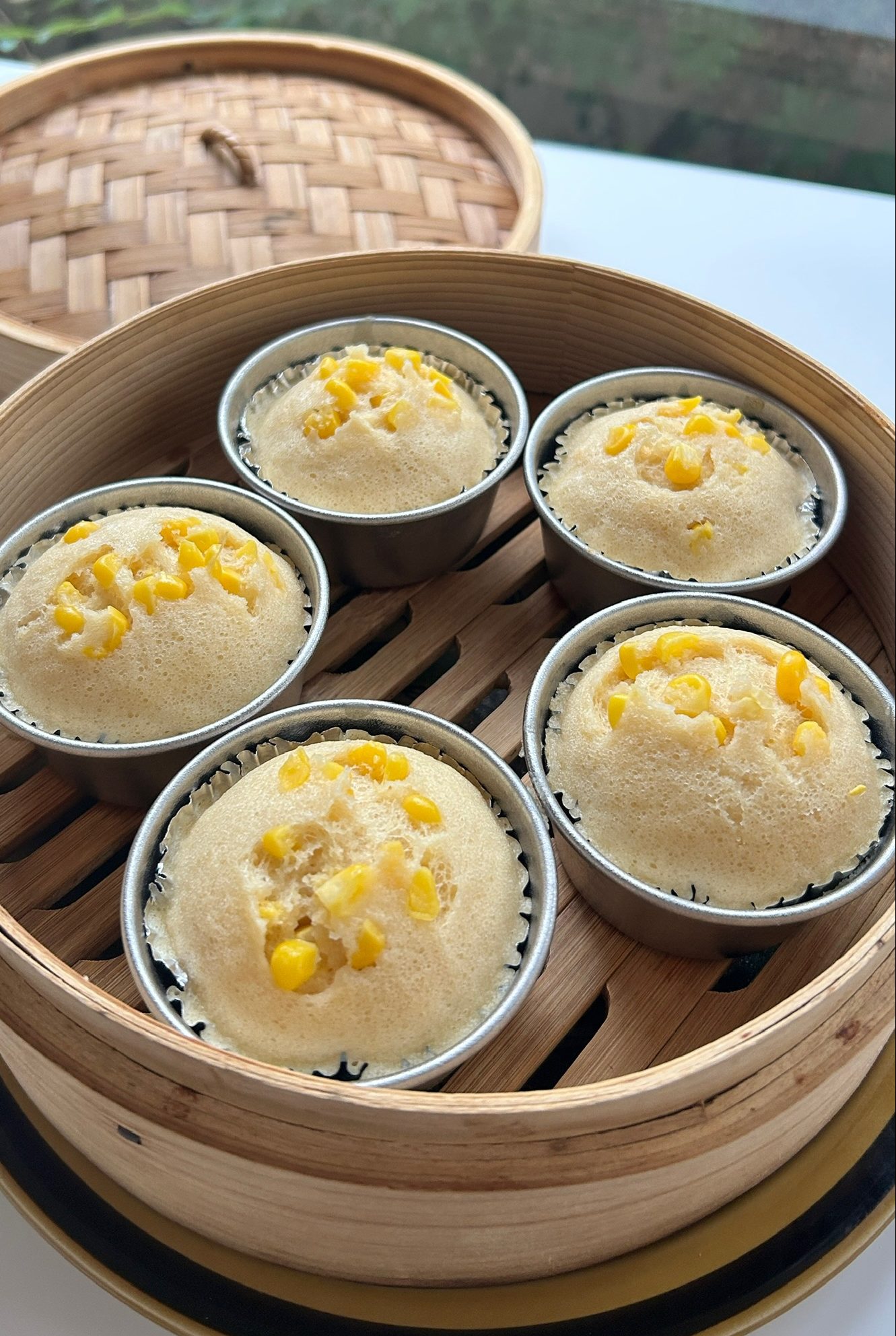 混ぜるだけで簡単！米粉で作る「とうもろこしのふんわり蒸しパン」