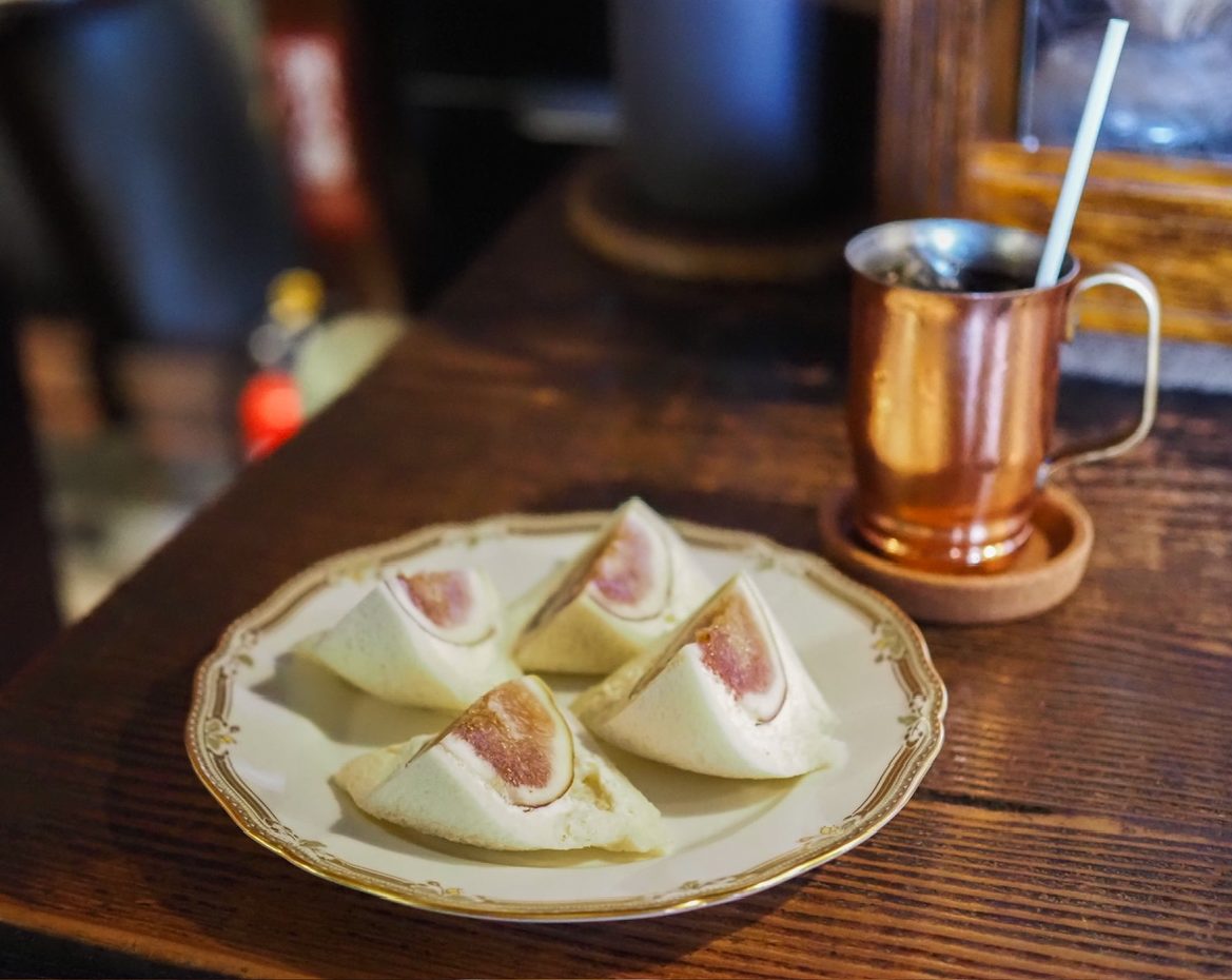 【京王永山】旬の果実を味わう朝。「カナディアンコーヒーショップ」のフルーツサンド