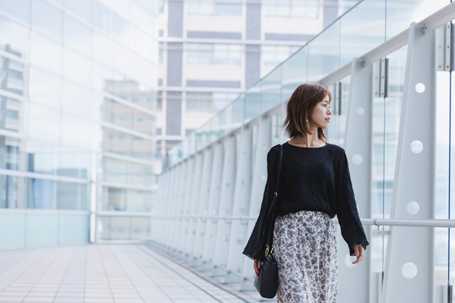 【さまざまな他動詞】英語「She has a good figure」の意味って？