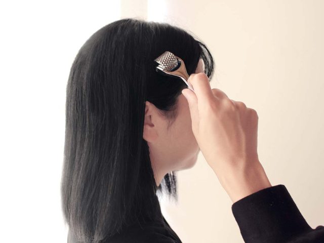 刺さない美容鍼 スカルプローラー